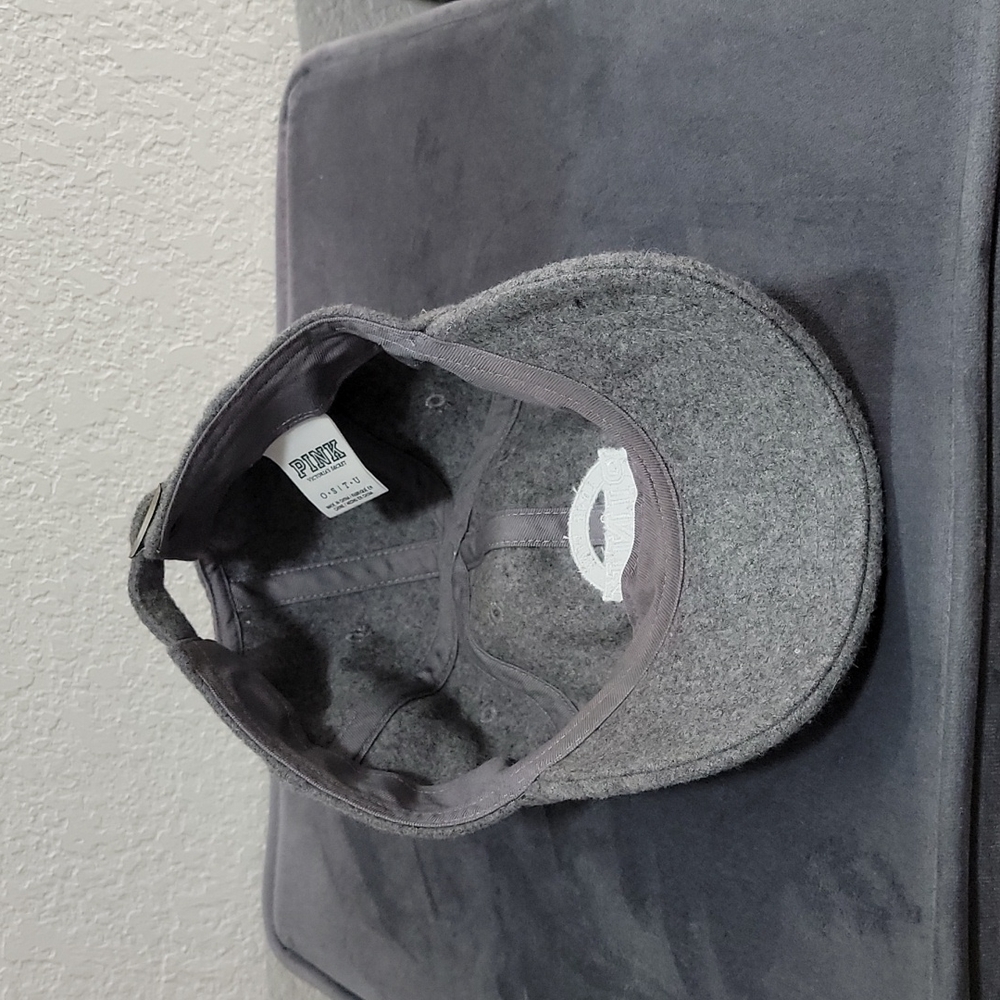 Hat - Picture 5 of 8